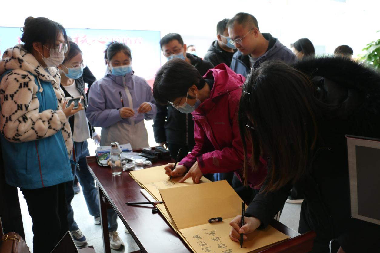 九游老哥J9俱乐部官网 - J9俱乐部老哥互换社区